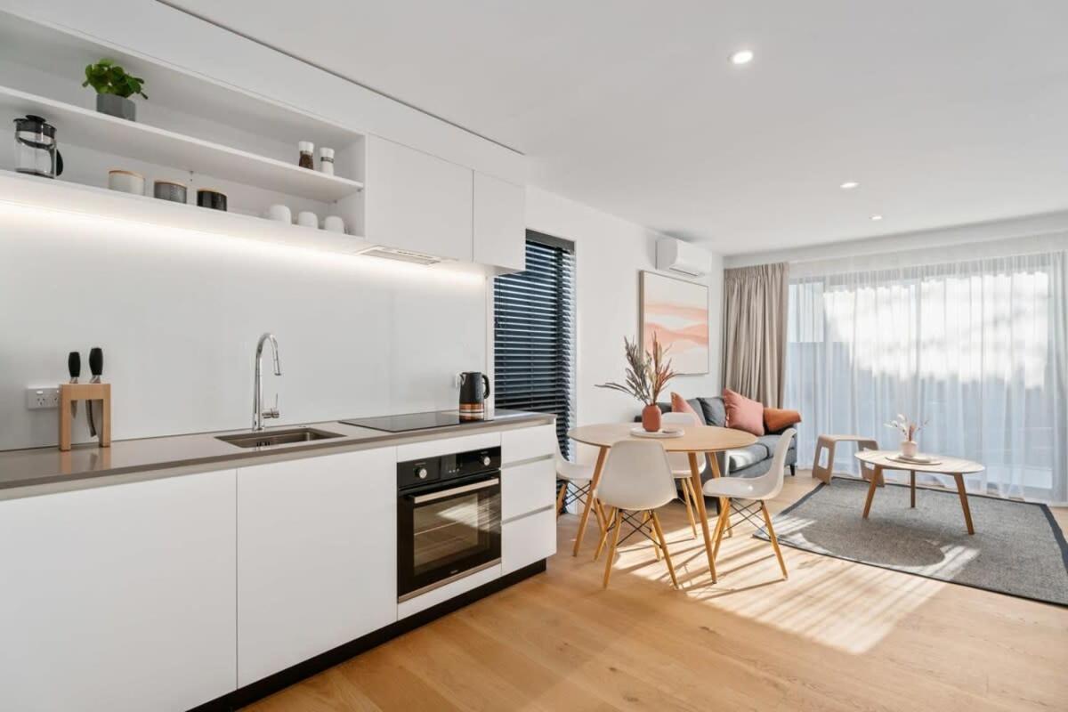 Albert Town Whare Екстер'єр фото